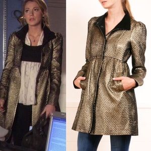 Alice and Olivia Gold coat gossip girl Serena